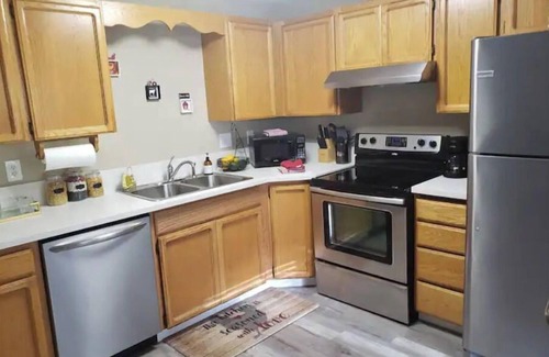 Vancouver House | ~Home Sweet Home Vancouver~ Short term, Long Term