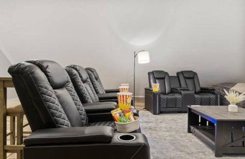 Rochester Apartment | Home Theater Suite in Park Ave Neighborhood
