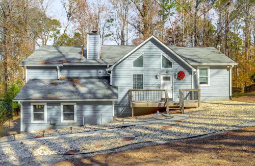 Woodstock House | Home with Grill and Games - 17 Mi to LakePointe Sports