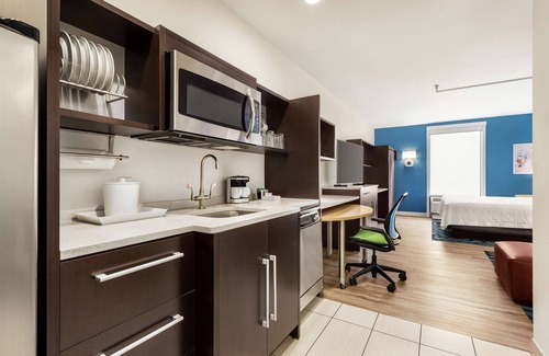 Queens Hotel | Home2 Suites by Hilton NY Long Island City/Manhattan View