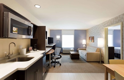 Midland Hotel | Home2 Suites by Hilton Midland