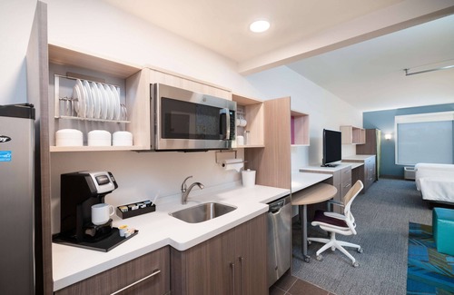 Brunswick Hotel | Home2 Suites by Hilton Brunswick