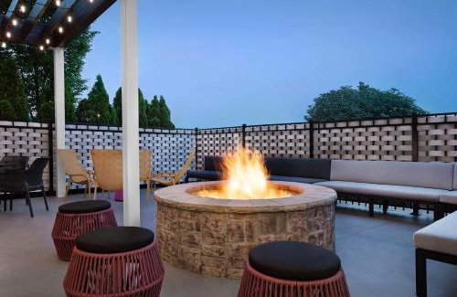Clarksville Hotel | Home2 Suites by Hilton Clarksville/Ft. Campbell