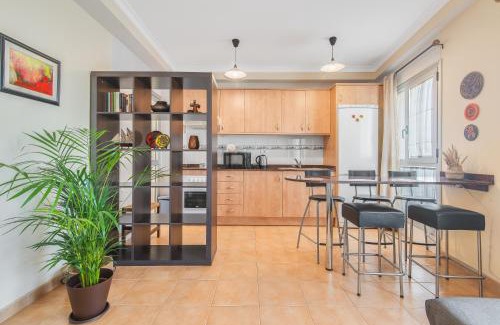 Sardina Apartment | Home2Book Bright Retreat with Pool, Sardina Beach