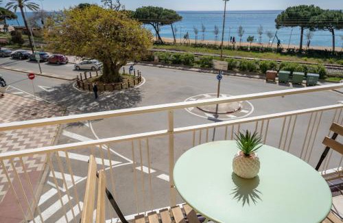 Pineda de Mar Apartment | HomeHolidaysRentals Eiffel - Costa Barcelona