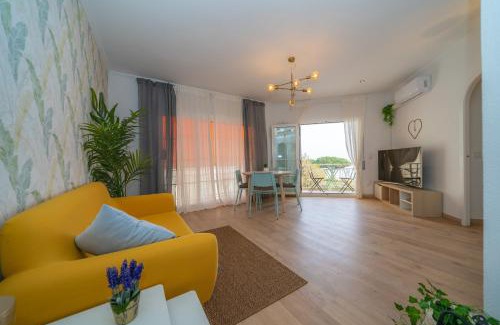 Pineda de Mar Apartment | HomeHolidaysRentals Eiffel - Costa Barcelona