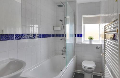 Harlow Apartment | Homely Apartment in Harlow