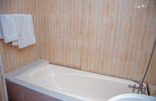 Bungoma Bed & Breakfast | Homely, Lovely and spacious 3-bedroom bed & breakfast in Bungoma