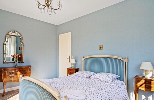 Mont-pres-Chambord Apartment | Homerez - Apartement for 4 ppl. with garden and terrace at Mont-près-Chambord