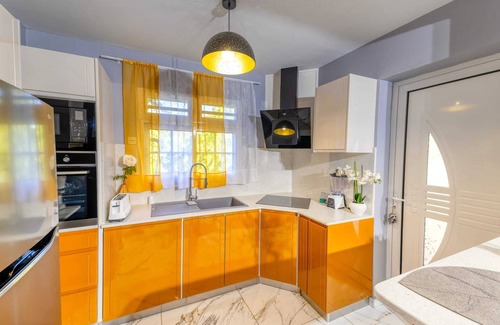 Pointe-Noire Apartment | Homerez - Apartment Pointe-Noire