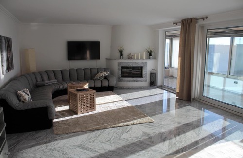 Munchen District Apartment | Homerez - Apartment in Sauerlach