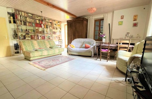 Bagnac-sur-Cele House | Homerez - Big house for 9 ppl. with terrace at Bagnac-sur-Célé