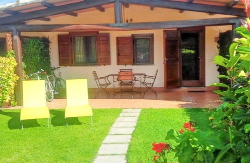 Pescia Romana House | Homerez - Comfortable House in Pescia Romana with Terrace