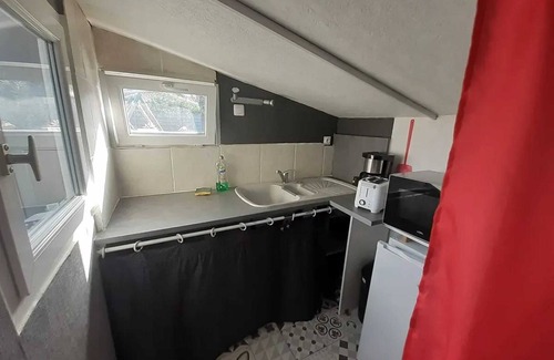 Andernos-les-Bains Ski Chalet | Homerez - House Andernos-les-Bains