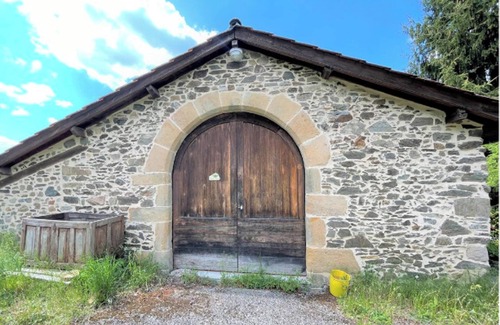 Bagnac-sur-Cele House | Homerez - House in Bagnac-sur-Célé.