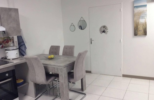 Le Port House | Homerez - House in Port, mountain view.