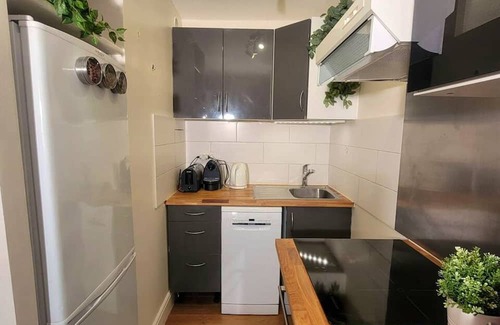 Arts-et-Metiers Apartment | Homerez - Nice apartement for 2 ppl. at Paris