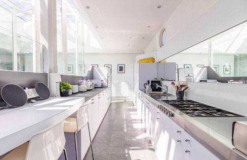 Le Rouet House | Homerez - Residence Marseille with Jacuzzi
