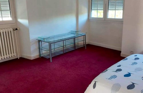 Angerville House | Homerez - Spacious house for 8 ppl. with garden and terrace at Angerville