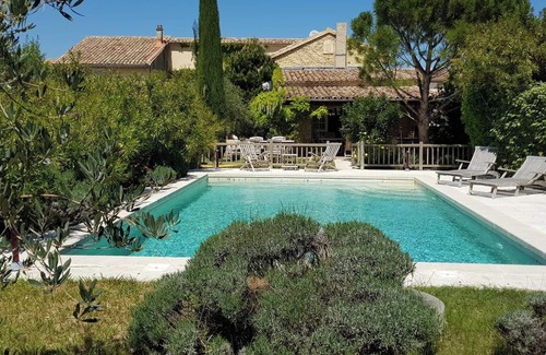 Seguret Villa | Homerez - Spacious villa in Séguret with private pool