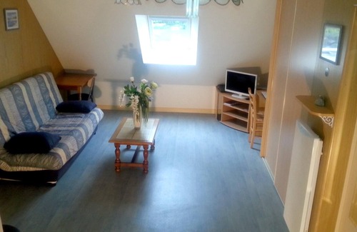 Saint-Lyphard Apartment | Homerez - Studio 10 km away from the beach for 3 ppl. with garden at Guérande