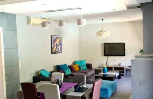 Targa Villa | Homerez - Villa for 6 ppl. with swimming-pool, garden and terrace at Marrakech