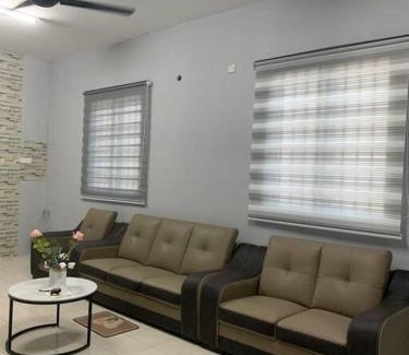 Hutan Melintang House | Homestay 69