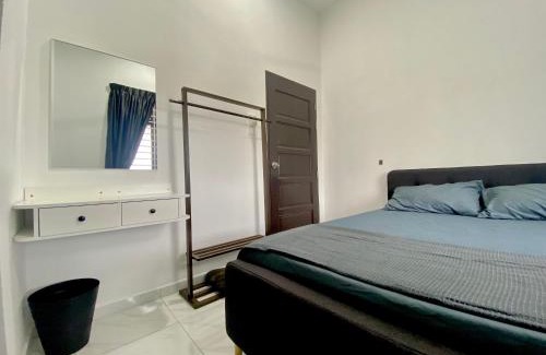 Wakaf Bharu House | Homestay Bendang Morak-Musl!m Only