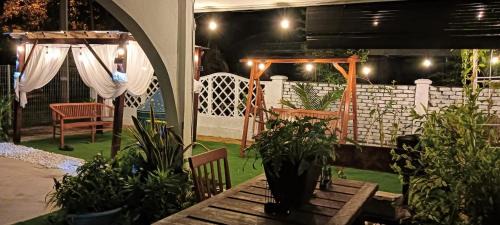 Kampung Sura House | Homestay Che Puteh Sura Dungun