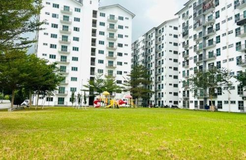 Seri Manjung Apartment | HomeSTAY D'Manjung Lumut