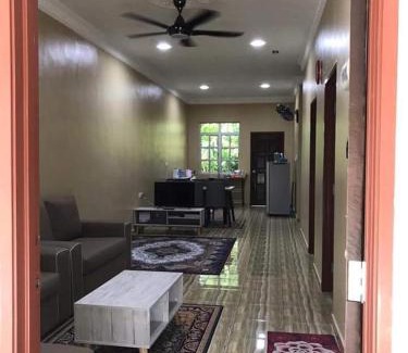 Kampung Tohor House | Homestay D'reendang