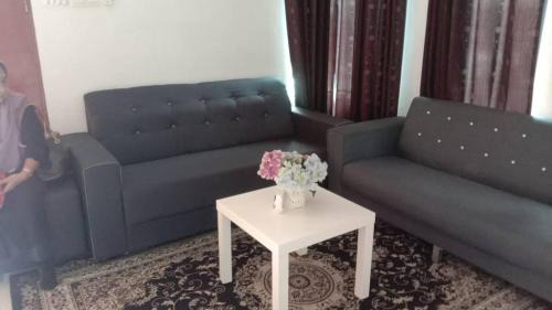 Taman Selayang Mutiara House | Homestay Haji Ismail selayang 2025 mvslim only 3R2B