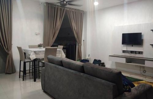 Wakaf Che Yeh House | Homestay Kota Bharu ONE SERIBONG near Mydin mall Tunjong & Wakaf Che Yeh