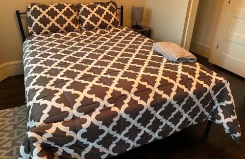 Dorchester House | Homestay Near South Boston