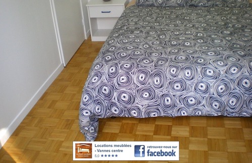 Vannes Hotel | Homestay Vannes center + parking