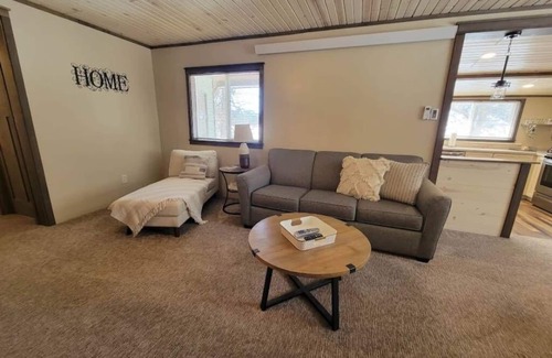 Rapid City House | Homestead House at Rustic Ridge in the Black Hills near Mt. Rushmore