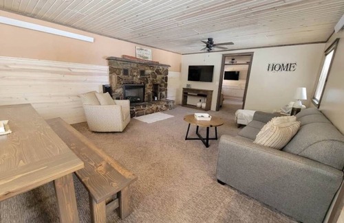 Rapid City House | Homestead House at Rustic Ridge in the Black Hills near Mt. Rushmore