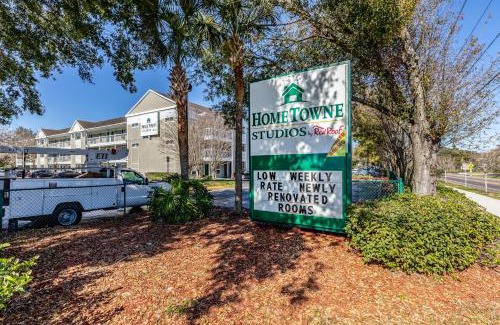 Casselberry Hotel | HomeTowne Studios by Red Roof Orlando - Casselberry
