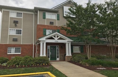 Concord Hotel | HomeTowne Studios & Suites by Red Roof Charlotte - Concord