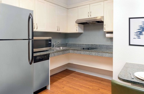 Bonita Springs Hotel | Homewood Suites by Hilton Bonita Springs