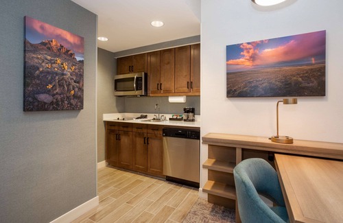 Huning Highland Historic District Hotel | Homewood Suites by Hilton Albuquerque Downtown