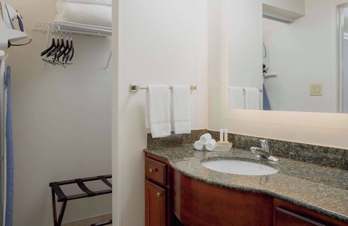 Ashley Oaks Hotel | Homewood Suites by Hilton Knoxville West at Turkey Creek