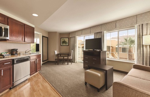 La Quinta Hotel | Homewood Suites by Hilton La Quinta