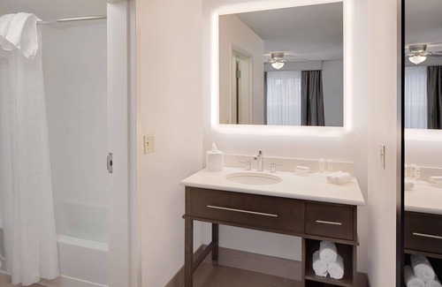 Maitland Hotel | Homewood Suites by Hilton Orlando-Maitland