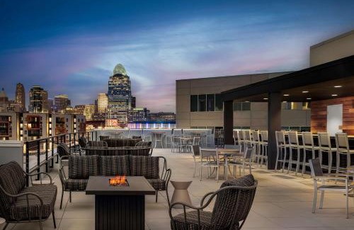 Newport Hotel | Homewood Suites By Hilton Newport Cincinnati