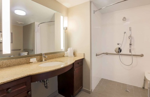 Lakes of Forest Hill Hotel | Homewood Suites Southwind - Hacks Cross