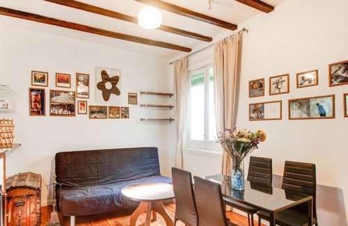 Barrio de La Latina Apartment | Homey Apartment in Madrid near Garden of the Vistillas