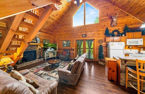 Sevierville House | Honey Pine Lodge