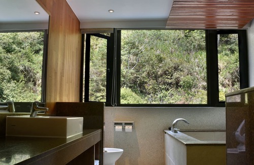 Ren'ai Hotel | Honeymoon Hotel