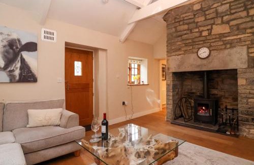 Compton Dundon House | Honeysuckle Cottage